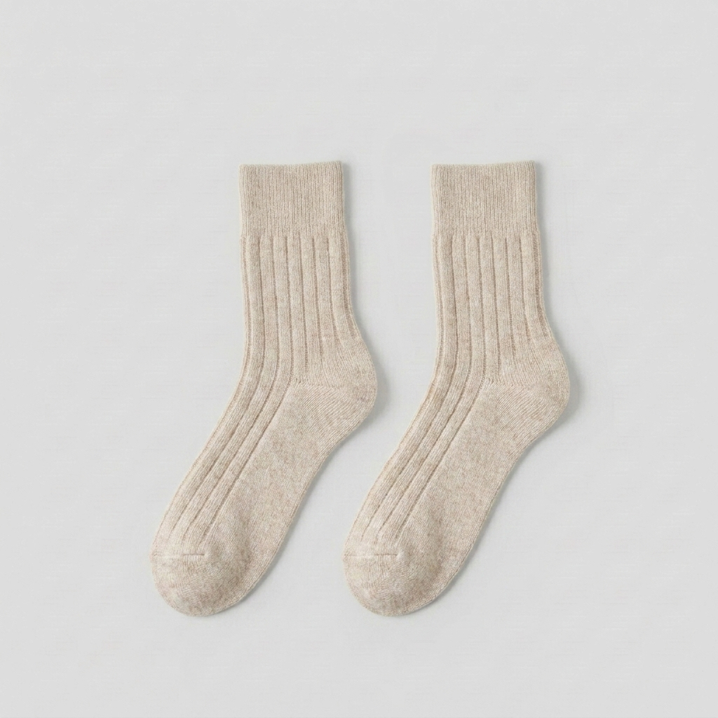 Low Scottish Thread Socks by Mocassino in Beige